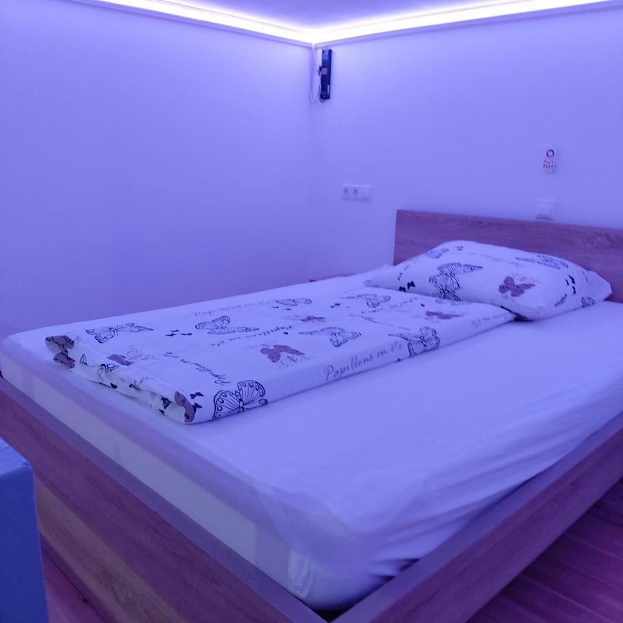 Arkad Center Apartman Szegedin Exterior foto