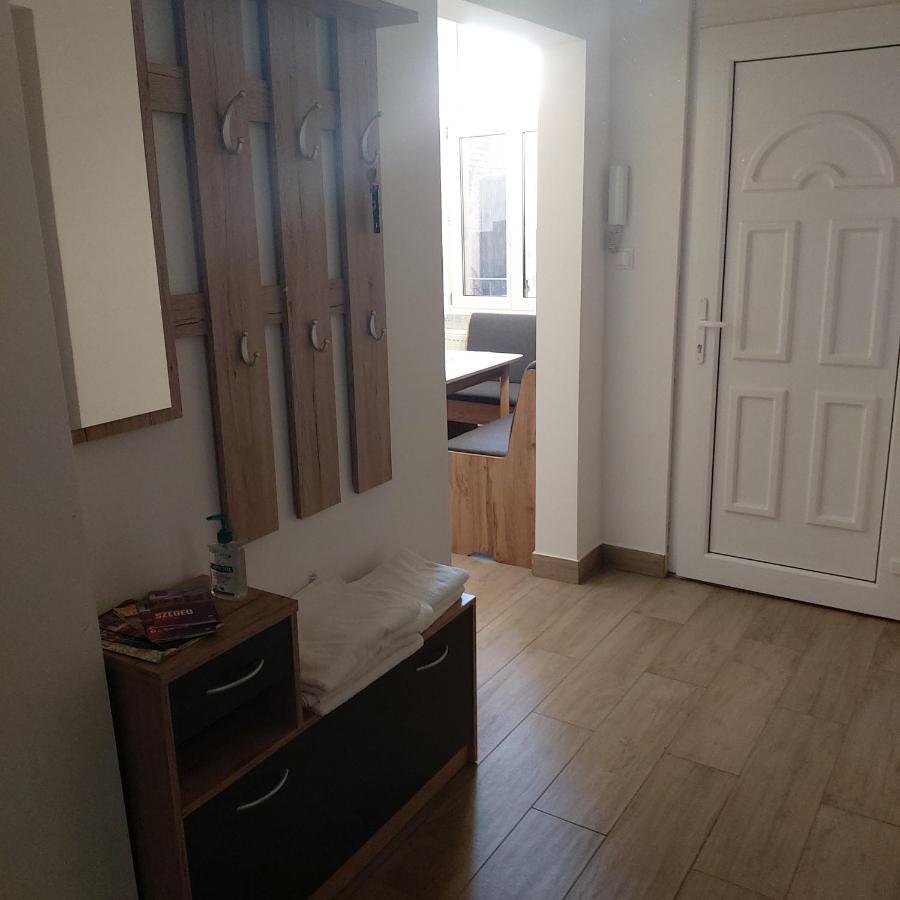 Arkad Center Apartman Szegedin Exterior foto